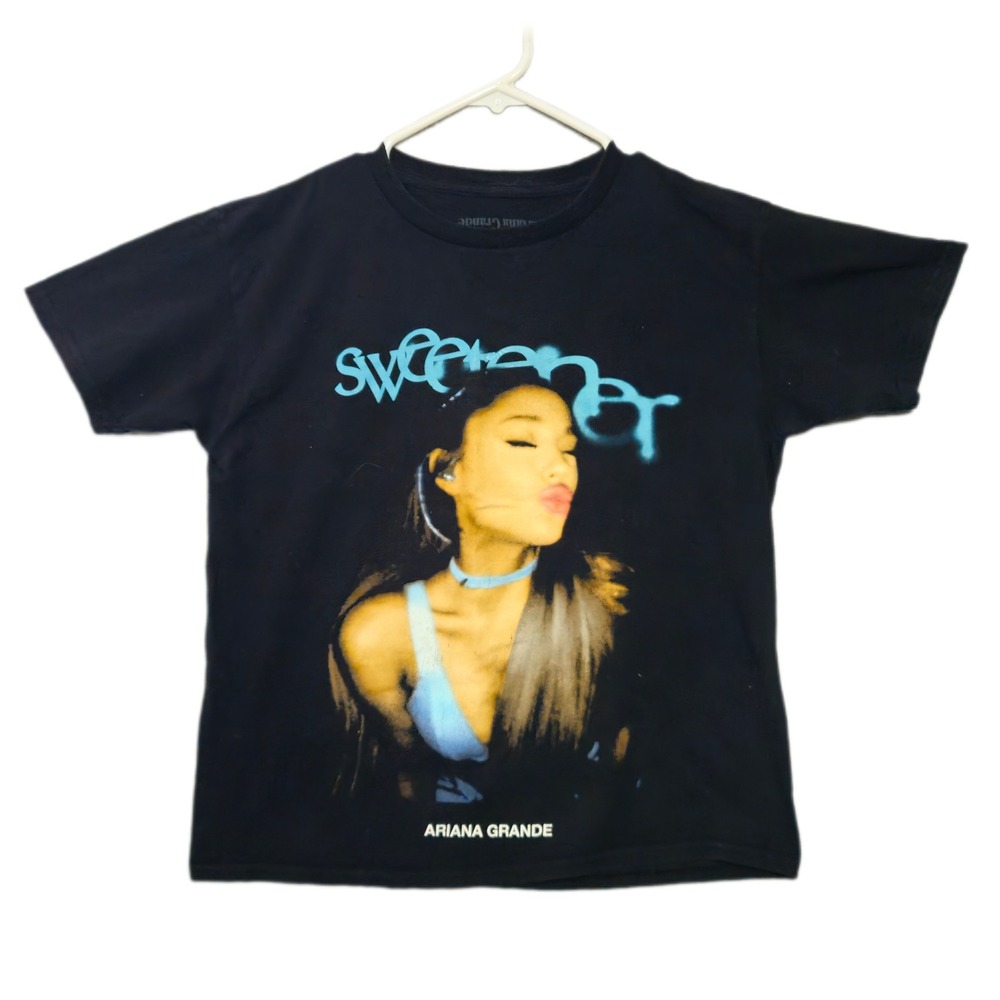 Ariana Grande Sweetener T-Shirt Unisex Small Black Graphic Tour Merch Cotton Tee